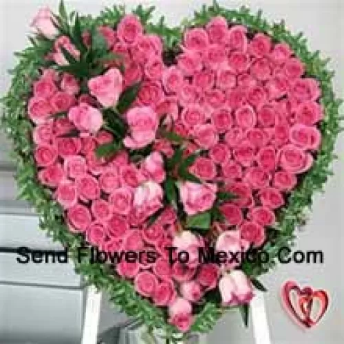 A Beautiful Heart Shaped Arrangement Of 100 Pink Roses